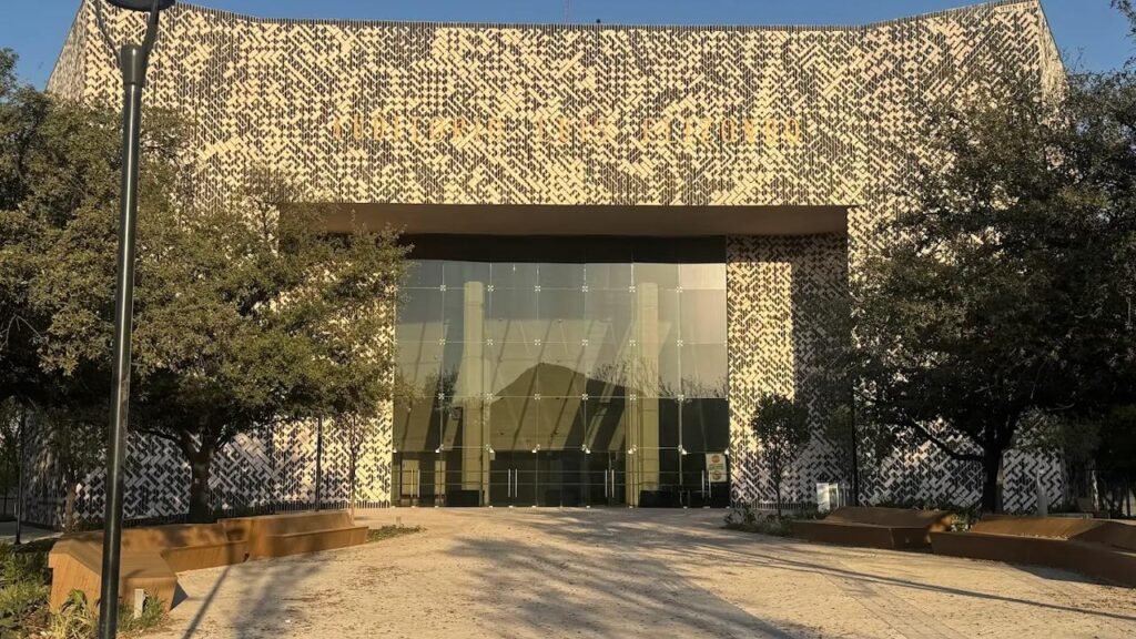 Auditorio Luis Elizondo