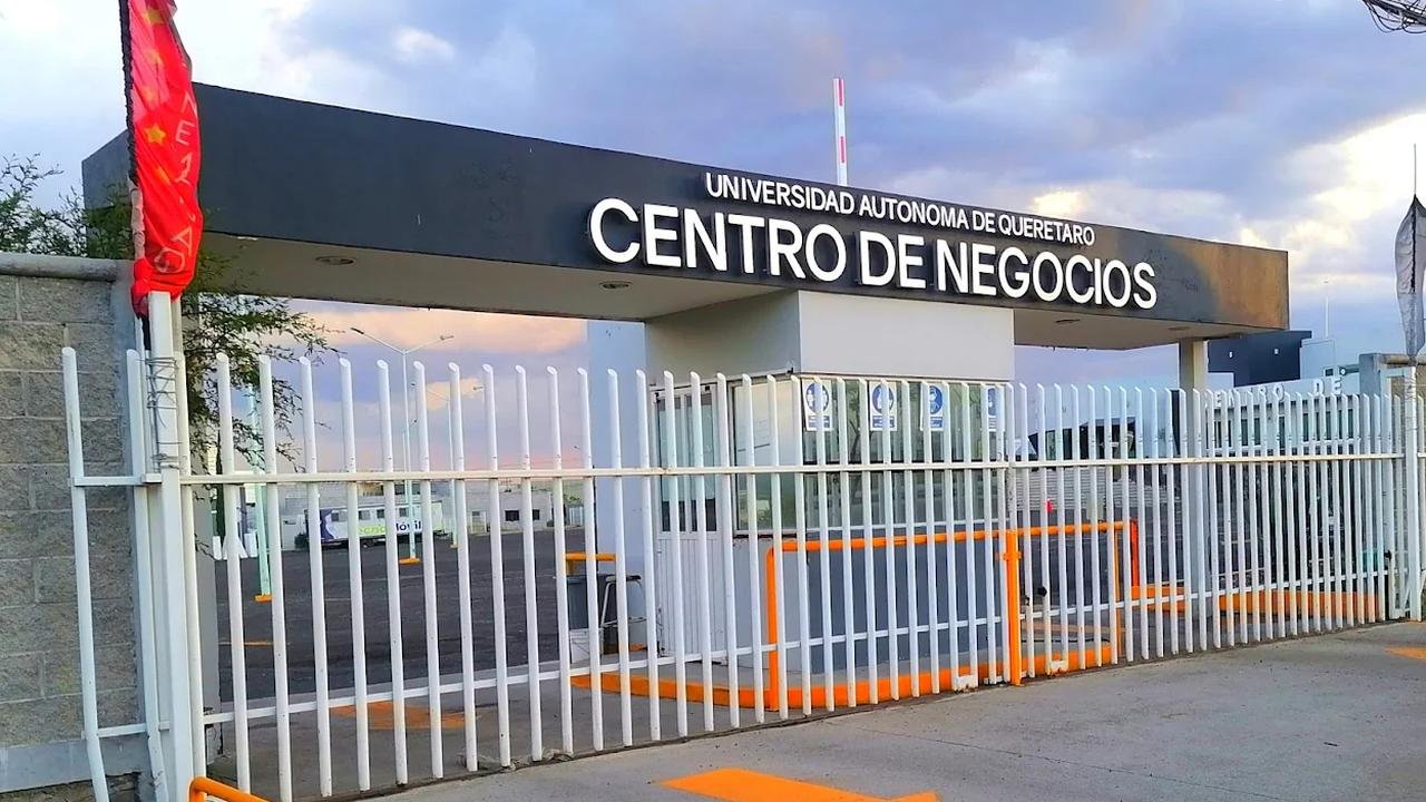 Centro de Negocios UAQ